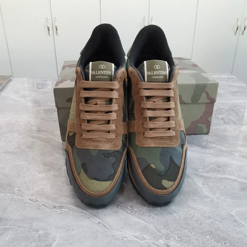 Unique Vxlxntino Sneakers 232982