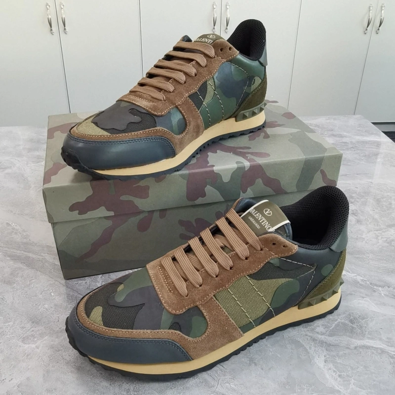 Unique Vxlxntino Sneakers 232982