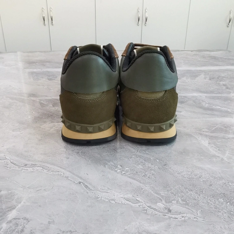 Unique Vxlxntino Sneakers 232982