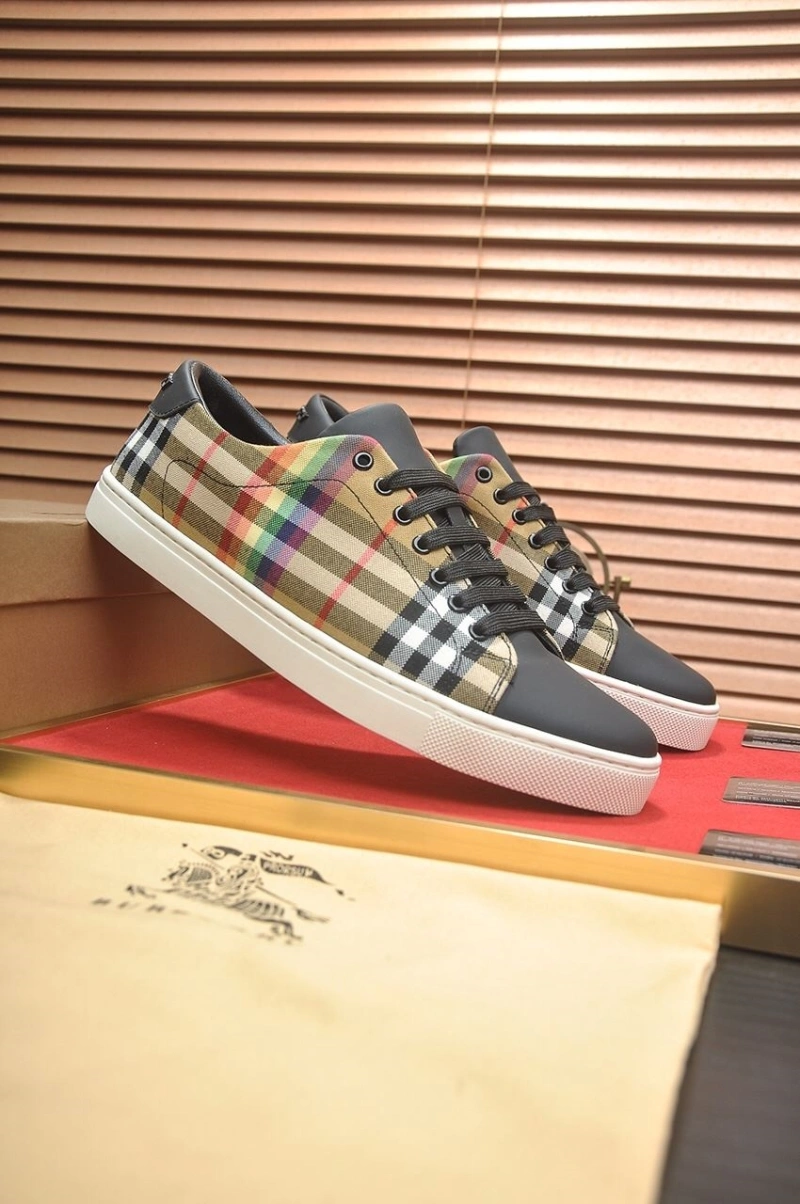 GoAnywhere Bxrbxrry Sneakers 115515
