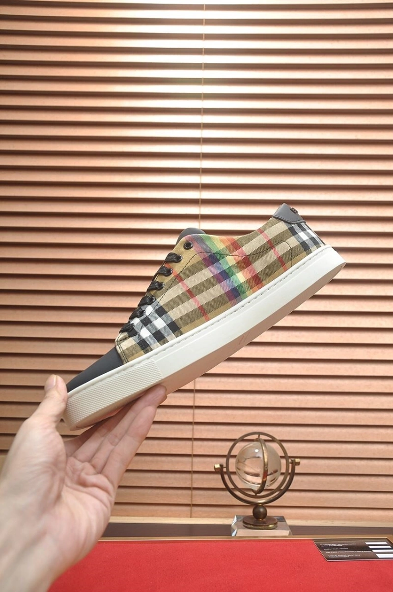 GoAnywhere Bxrbxrry Sneakers 115515