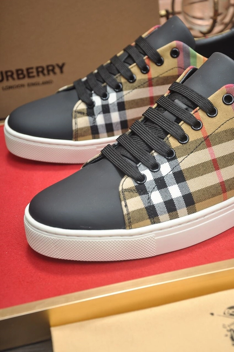 GoAnywhere Bxrbxrry Sneakers 115515