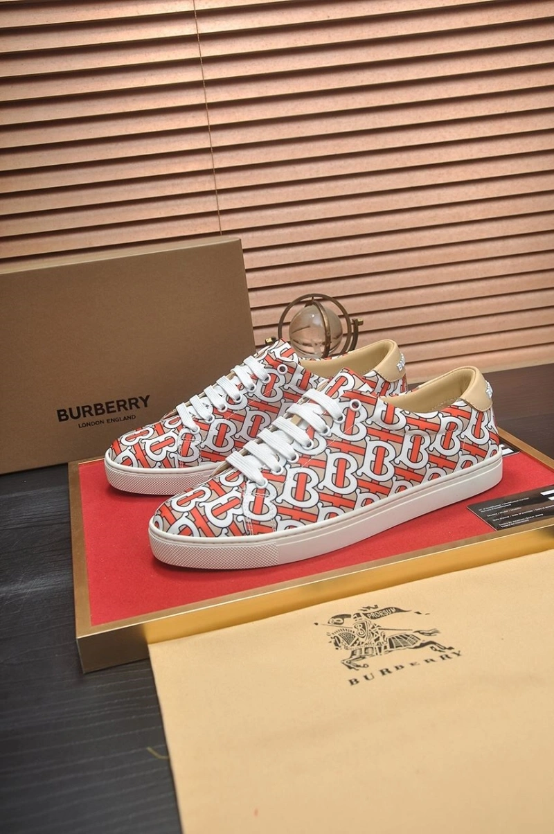 Elegant Bxrbxrry Sneakers 115512