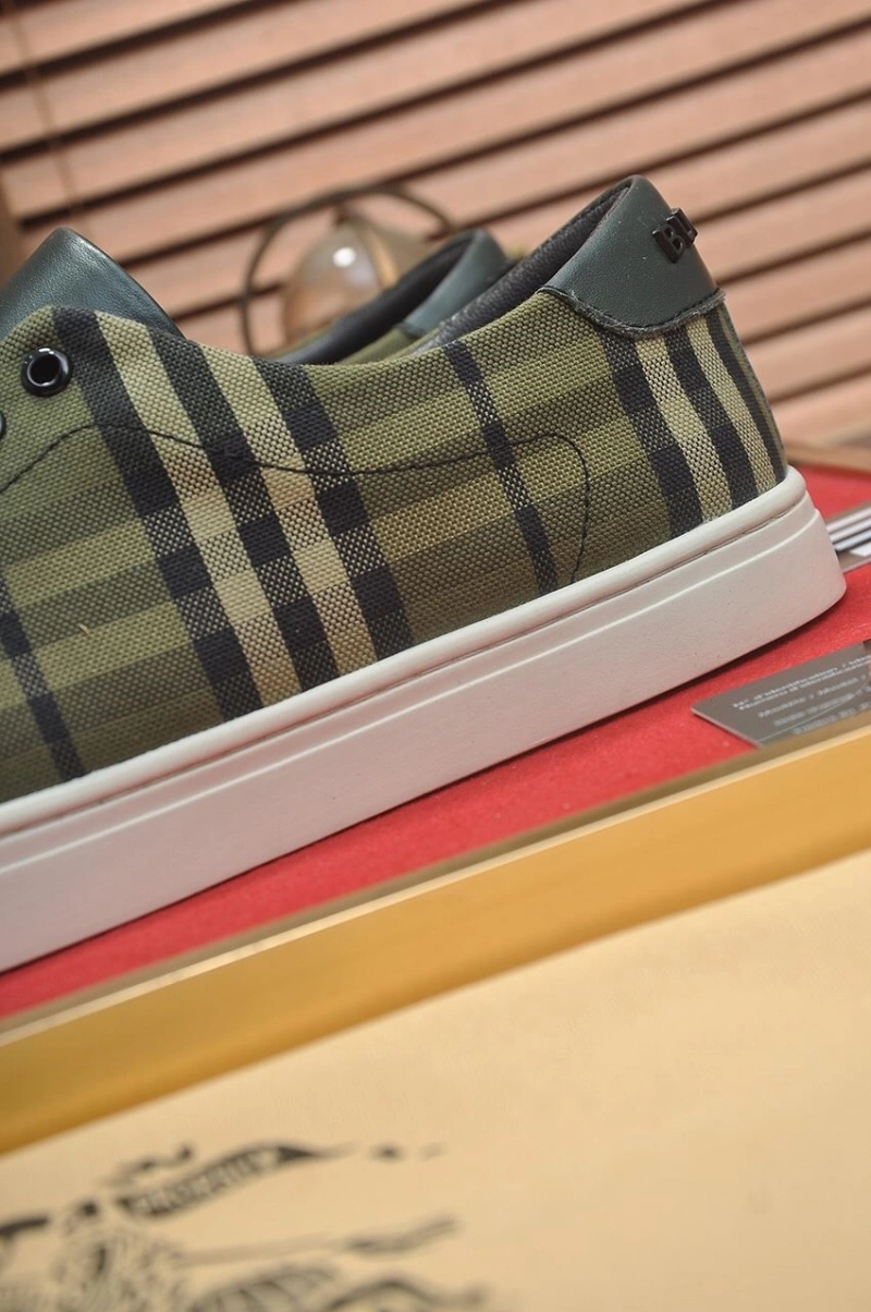 Bxrbxrry Sneakers GoAnywhere 115510
