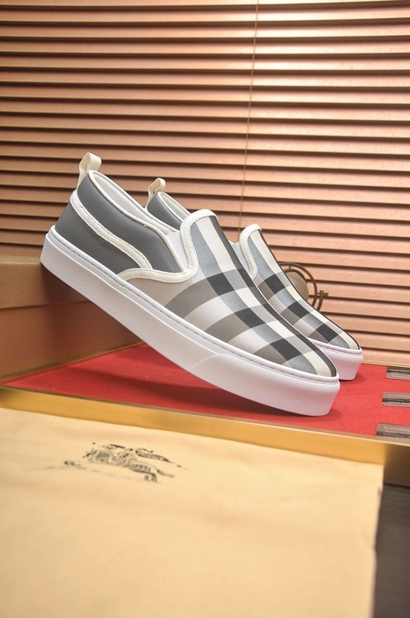 Sophisticated Bxrbxrry Sneakers 115500