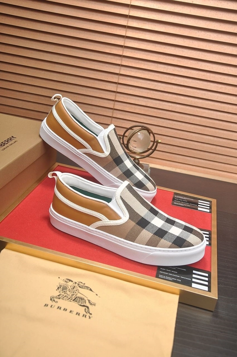 Fashionable Bxrbxrry Sneakers 115497