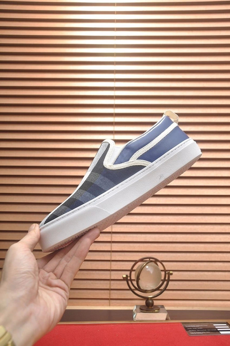 Timeless Bxrbxrry Sneakers 115502
