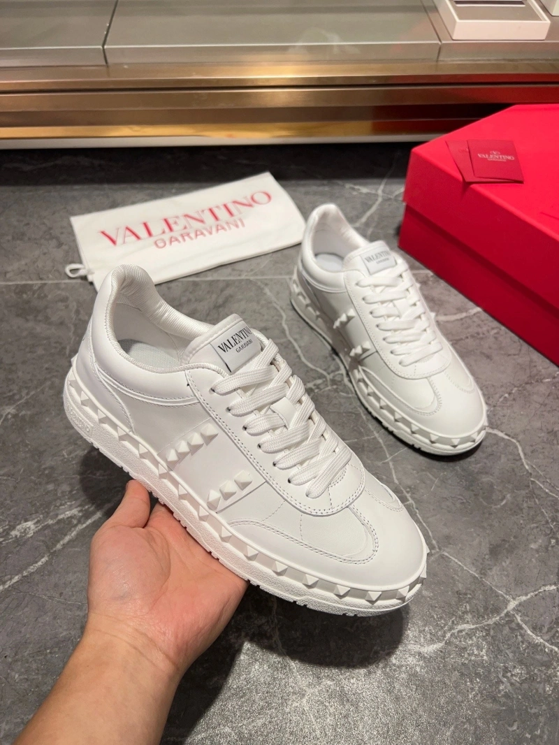 Compact Vxlxntino Sneakers 232964