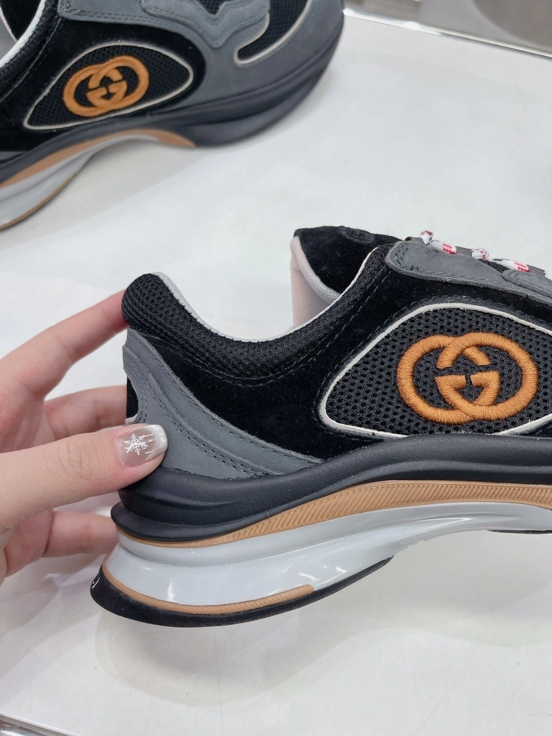 Reliable Gxccx Sneakers 166231