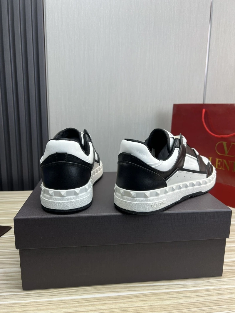Cozy Vxlxntino Sneakers 232960