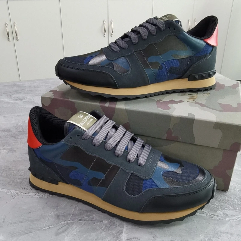 Bold Vxlxntino Sneakers 232954