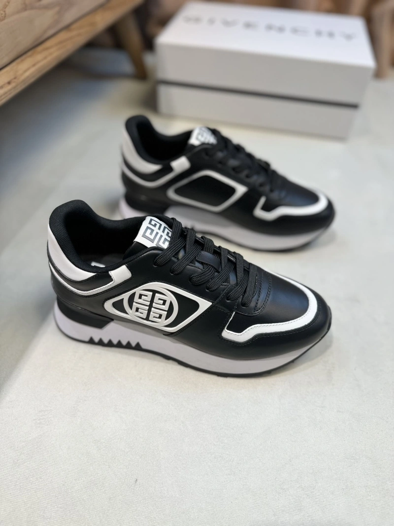 Durable Gxvxnchy Sneakers 154739