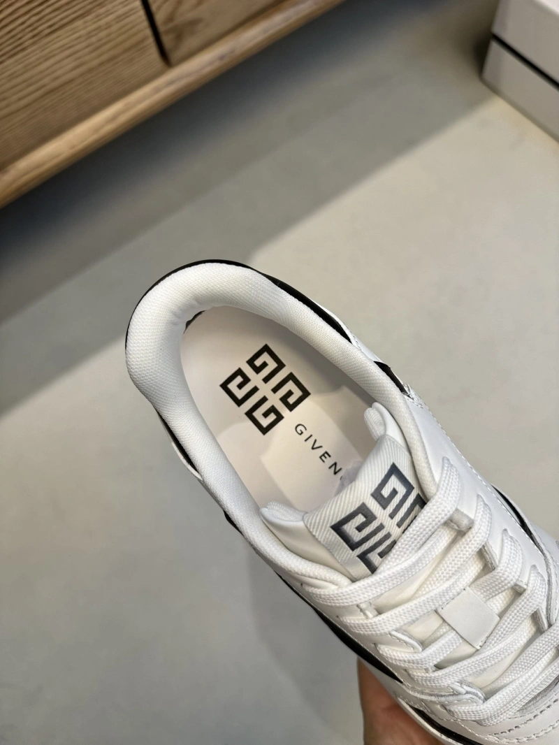 Gxvxnchy Sneakers Trendy 154743