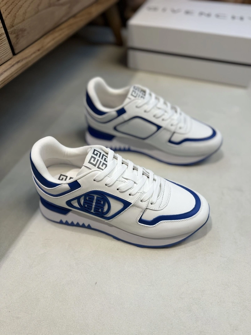 Stylish Gxvxnchy Sneakers 154741