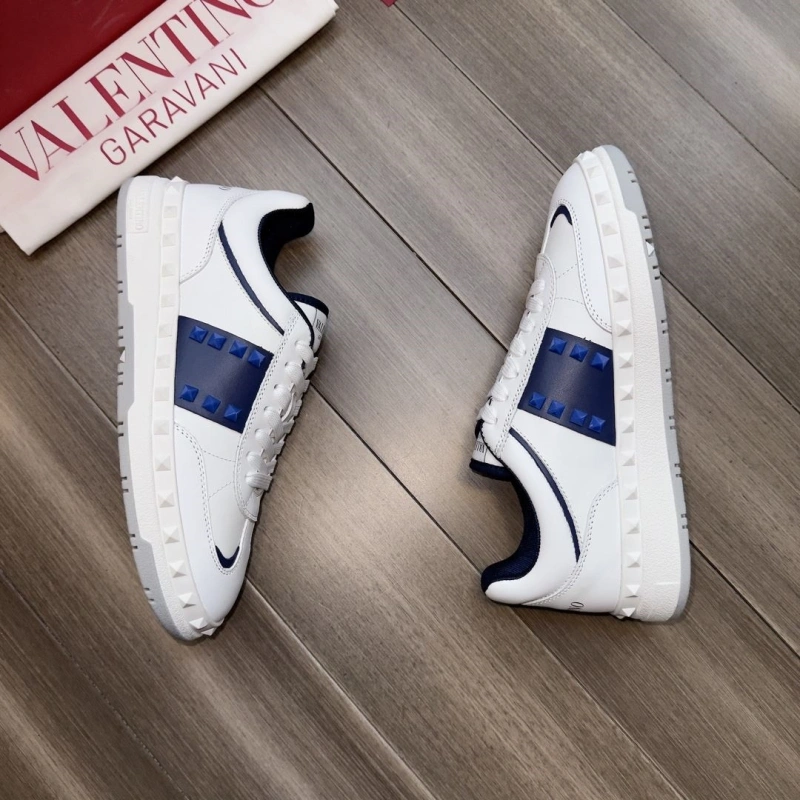 Bold Vxlxntino Sneakers 232949