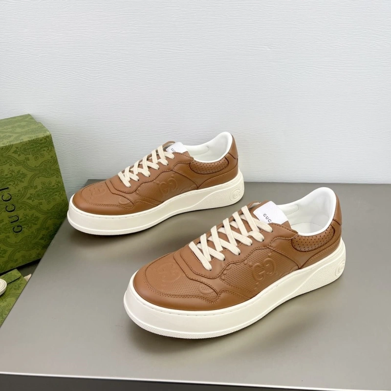 Trendsetting Gxccx Sneakers 166181