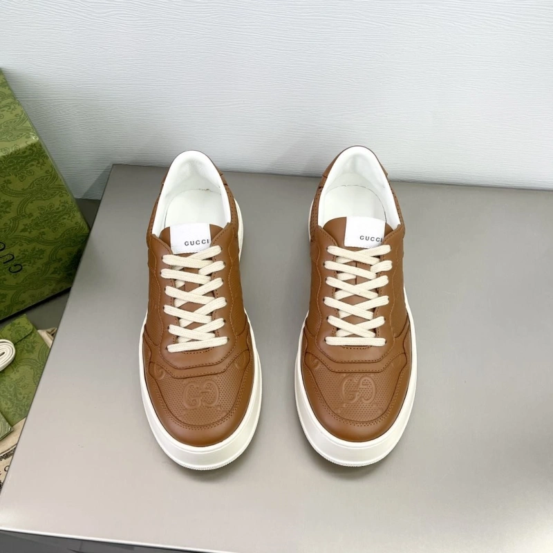 Trendsetting Gxccx Sneakers 166181