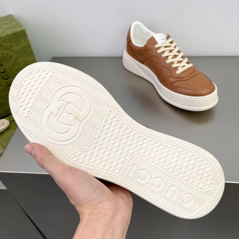 Trendsetting Gxccx Sneakers 166181