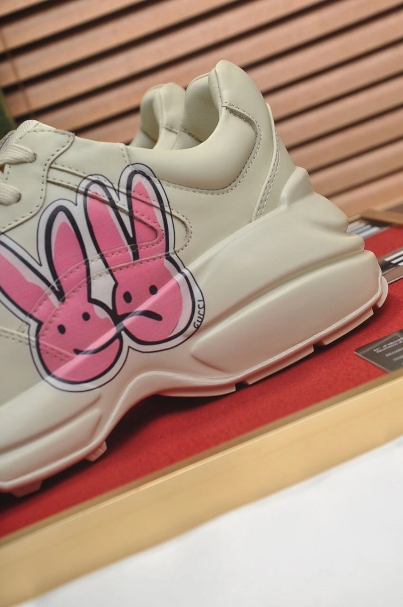 Trendsetting Gxccx Sneakers 166167