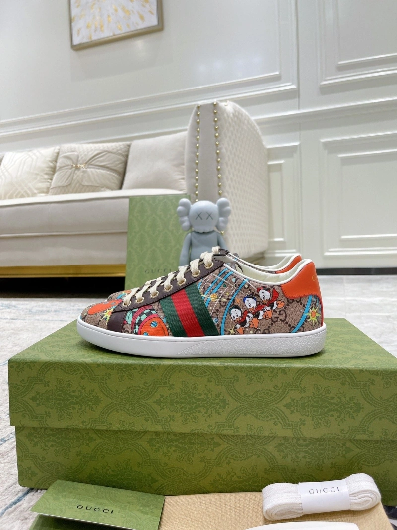 HighQuality Gxccx Sneakers 166157