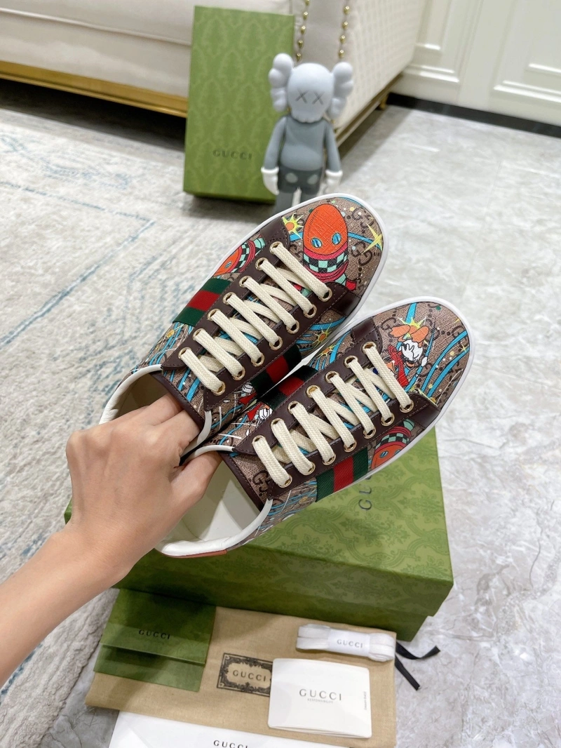 HighQuality Gxccx Sneakers 166157