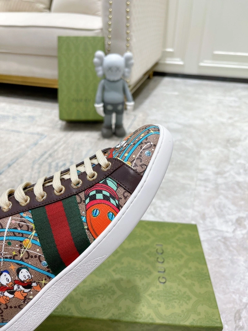 HighQuality Gxccx Sneakers 166157