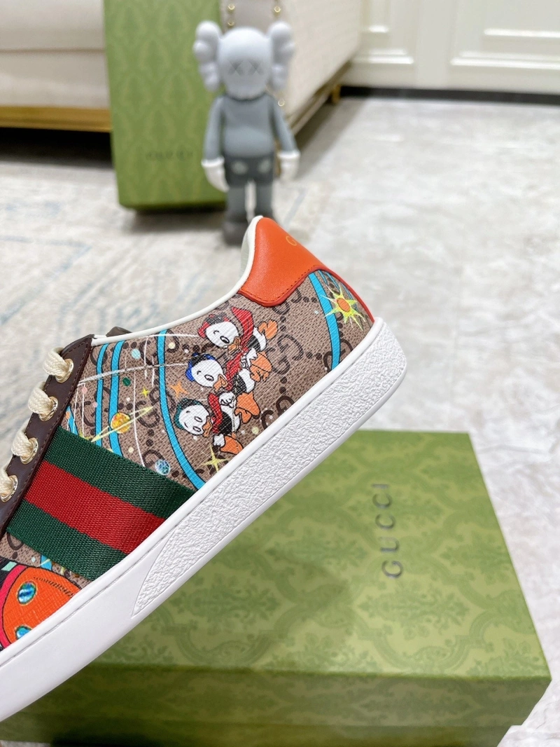 HighQuality Gxccx Sneakers 166157