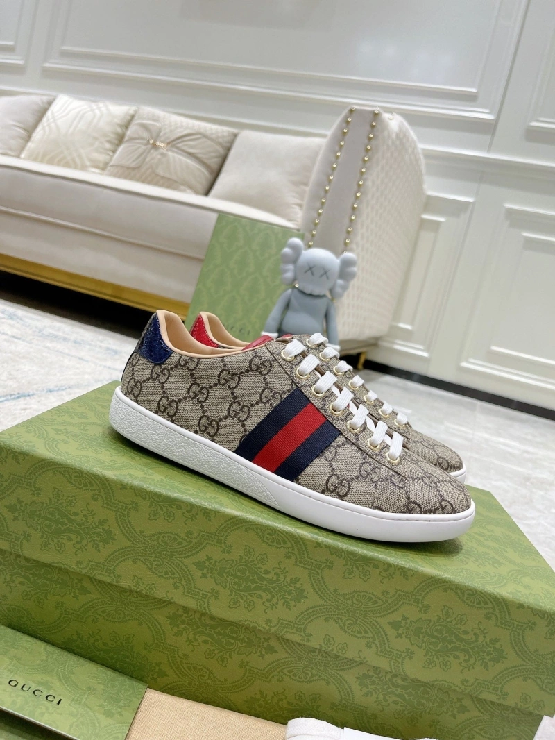 Gxccx Sneakers EyeCatching 166161