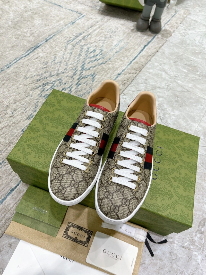 Gxccx Sneakers EyeCatching 166161