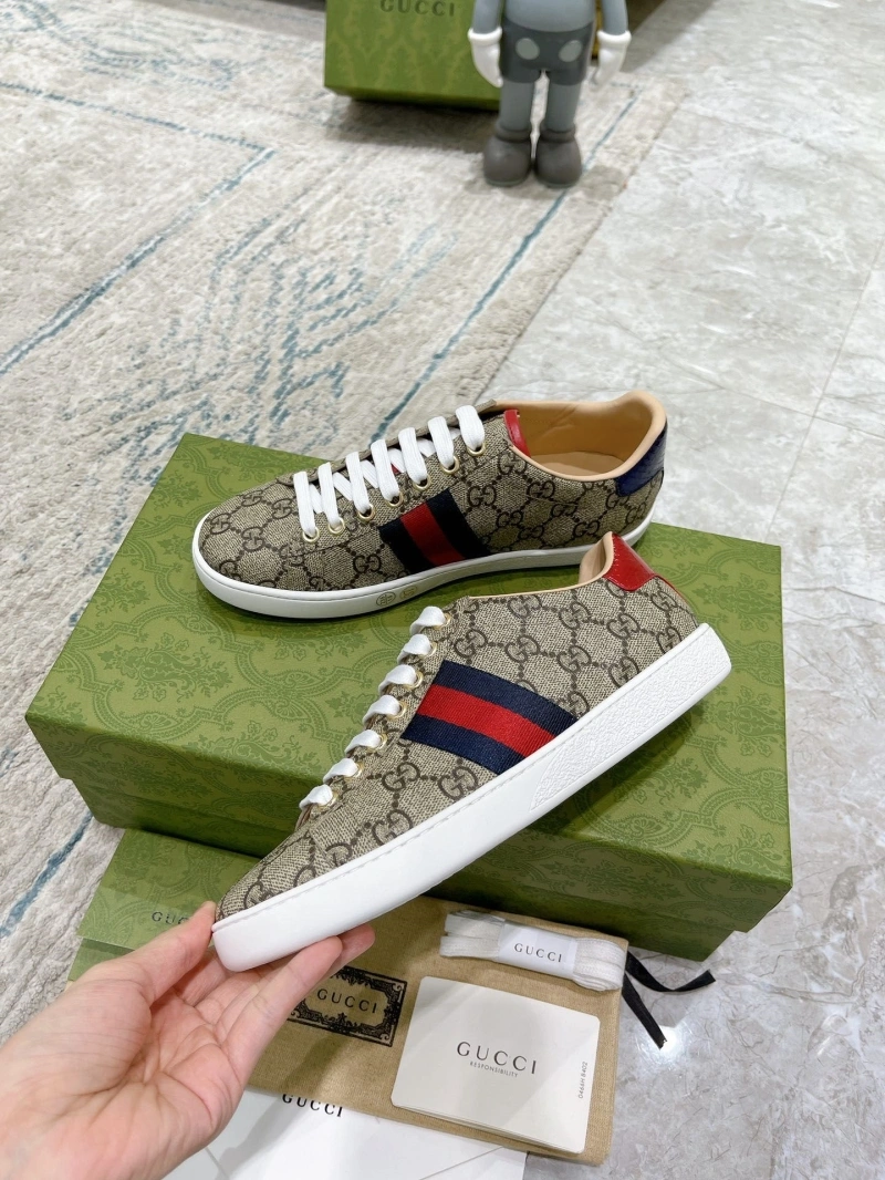 Gxccx Sneakers EyeCatching 166161