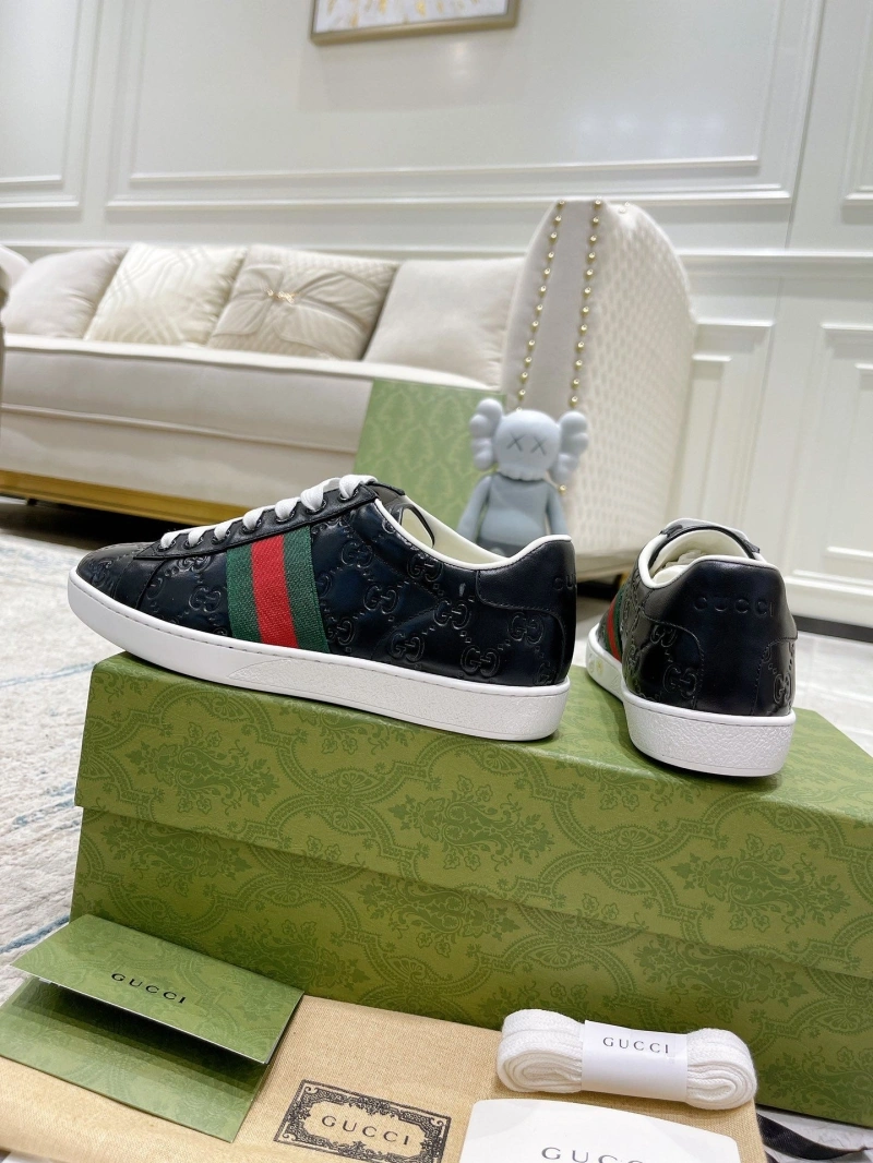 Lightweight Gxccx Sneakers 166152