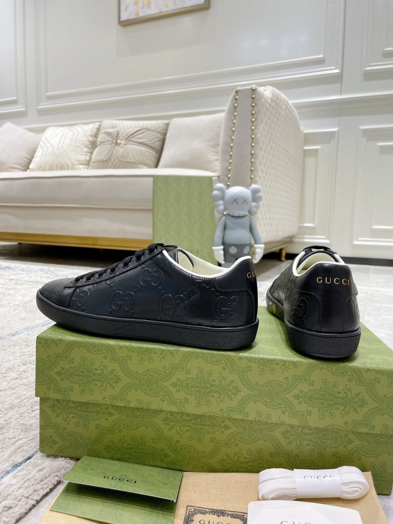 Elegant Gxccx Sneakers 166144