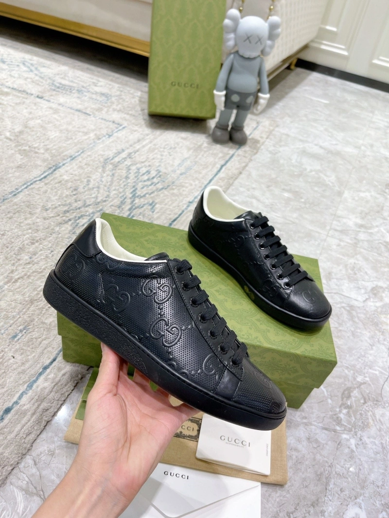 Elegant Gxccx Sneakers 166144
