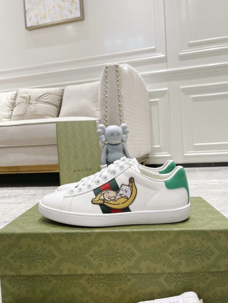 Modern Gxccx Sneakers 166128