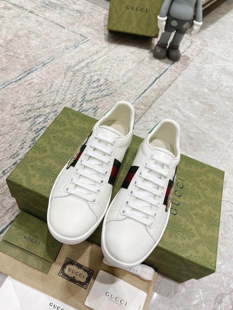 Modern Gxccx Sneakers 166128