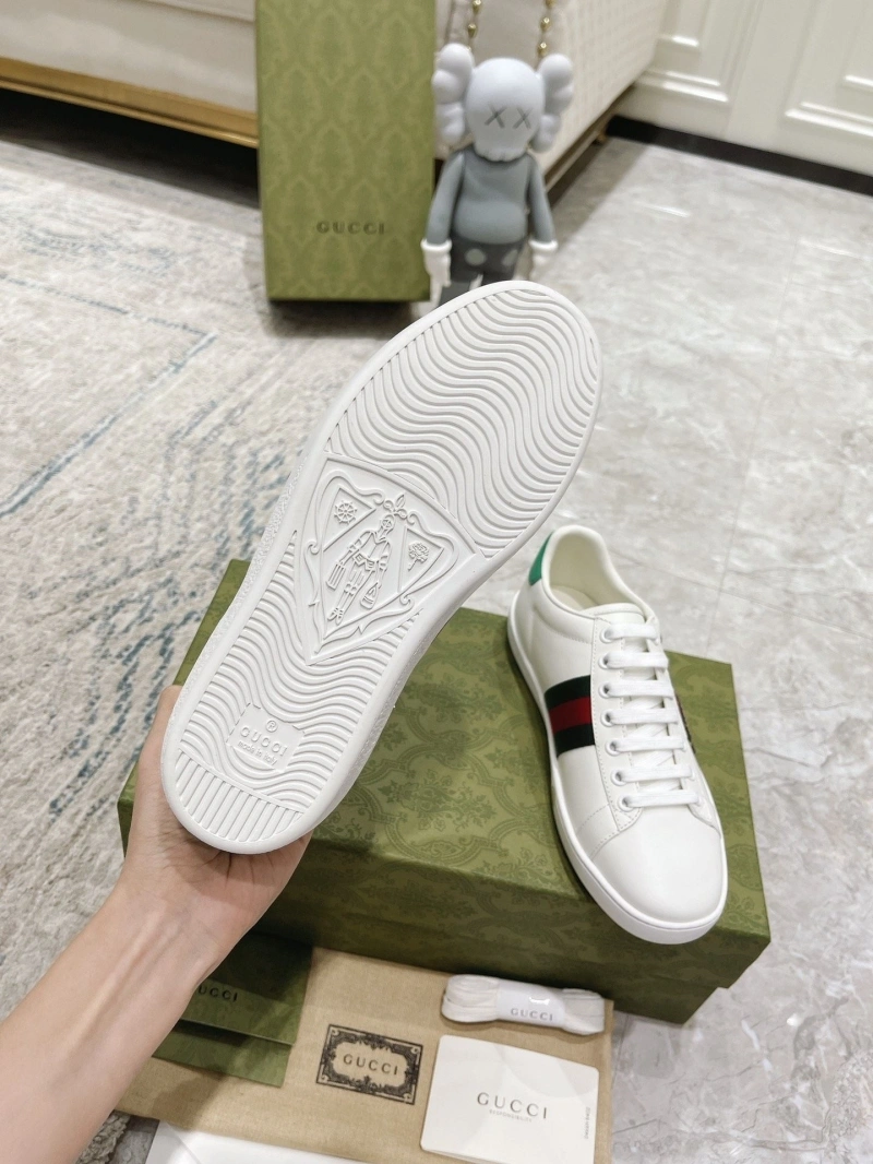 Modern Gxccx Sneakers 166128