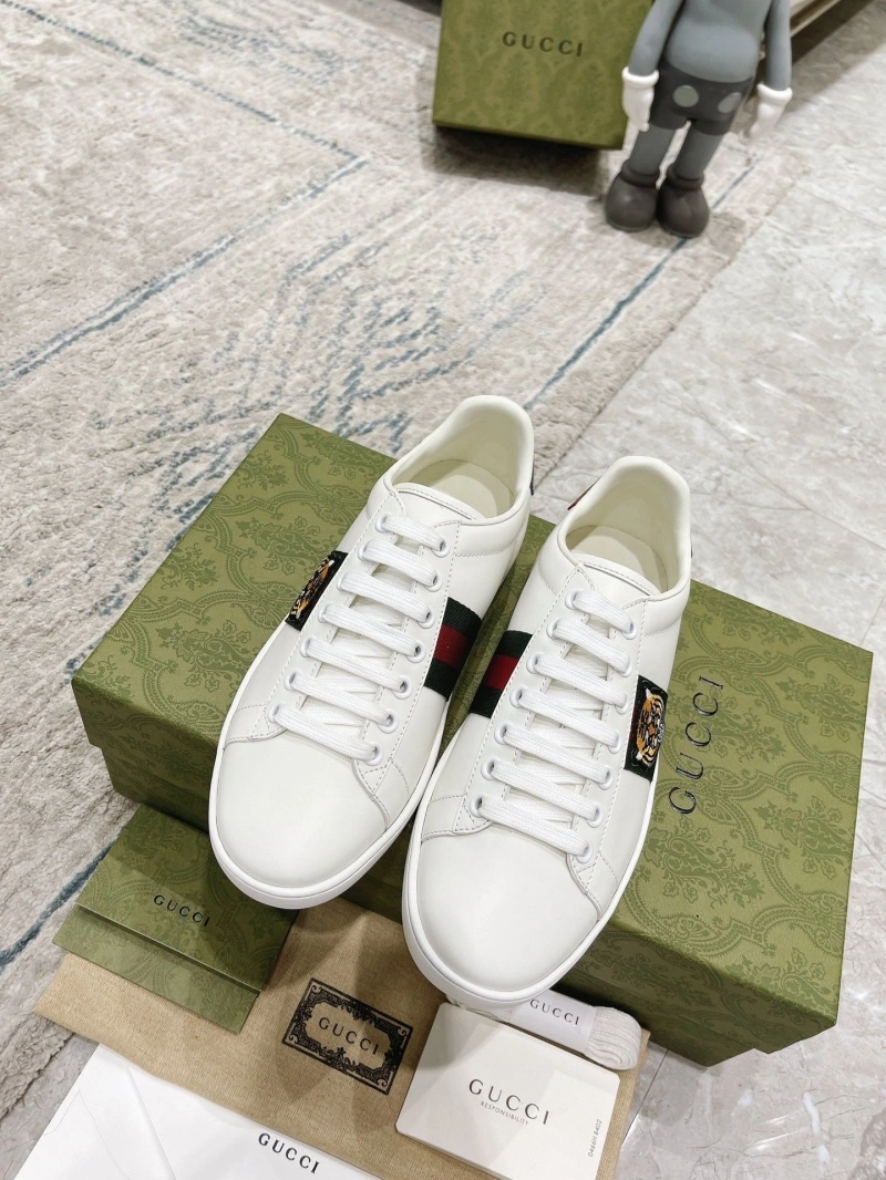 Sleek Gxccx Sneakers 166122