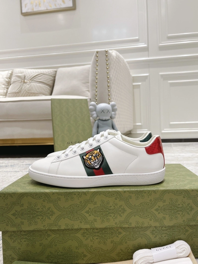 Sleek Gxccx Sneakers 166122