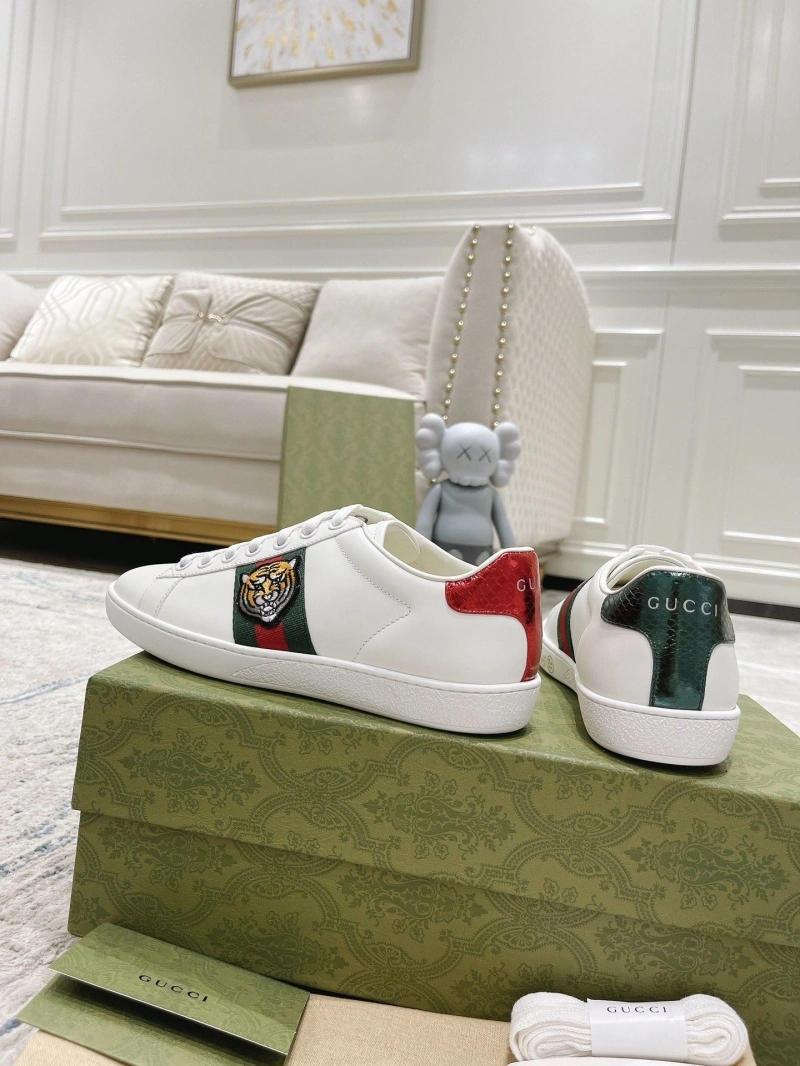 Sleek Gxccx Sneakers 166122