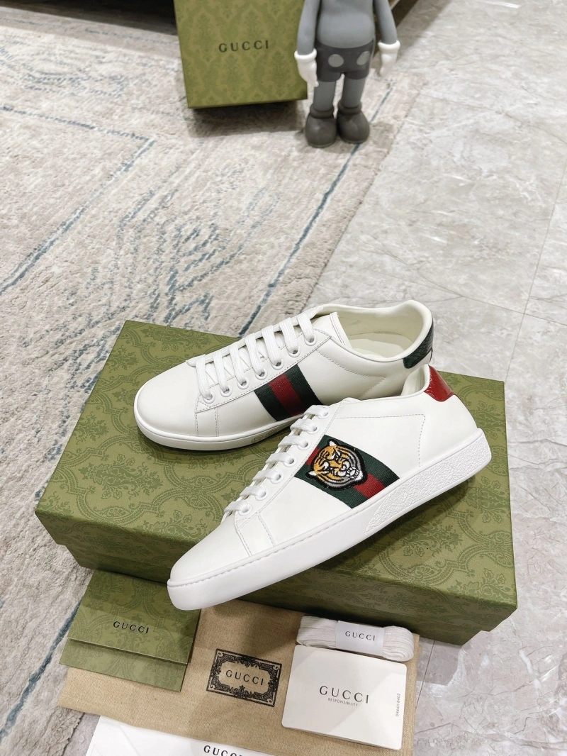 Sleek Gxccx Sneakers 166122