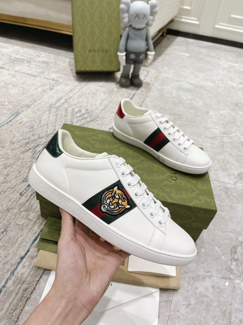 Sleek Gxccx Sneakers 166122