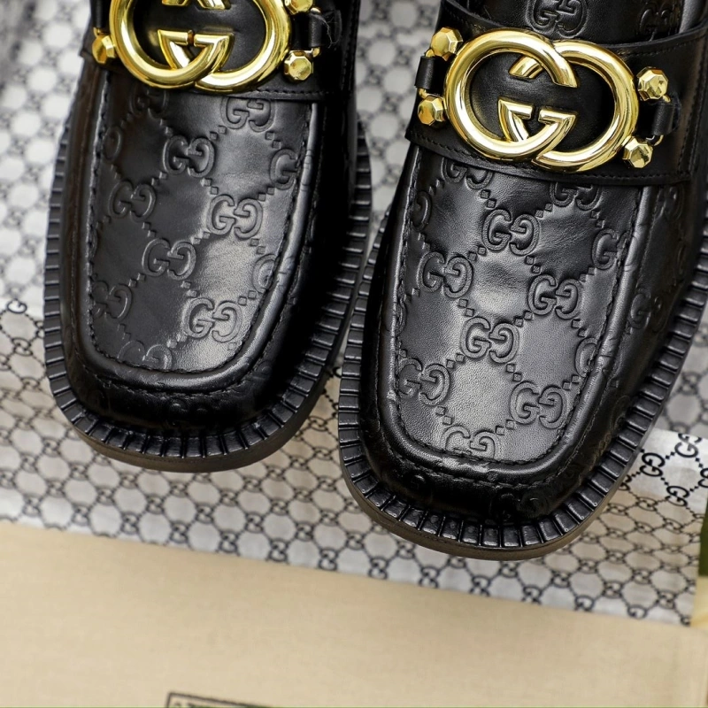 Versatile Gxccx Leather Shoes 165780