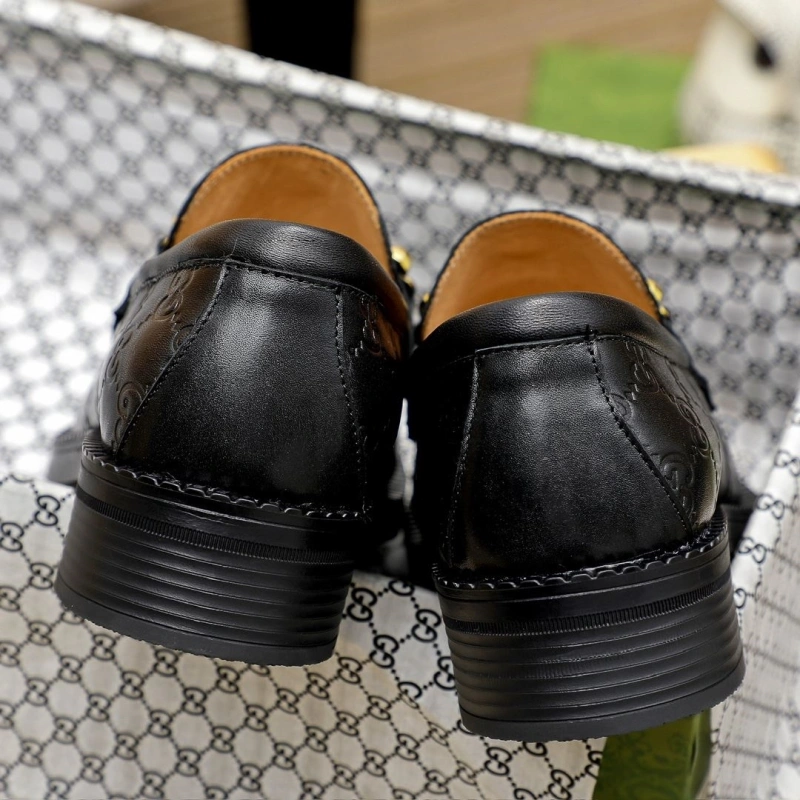 Versatile Gxccx Leather Shoes 165780