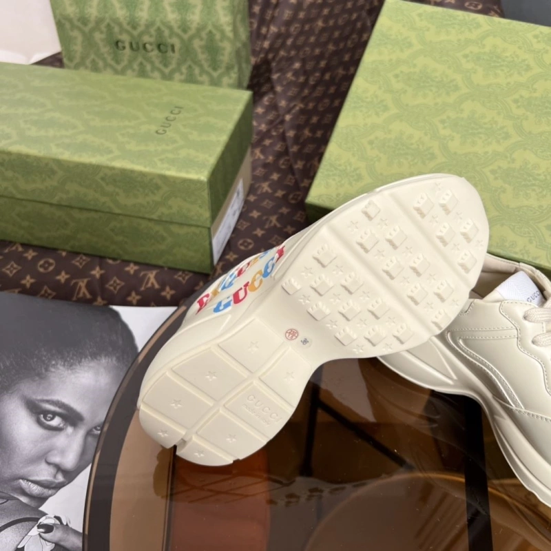 Vibrant Gxccx Sneakers 166071