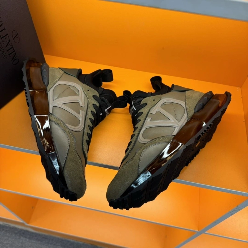 GoAnywhere Vxlxntino Sneakers 232942