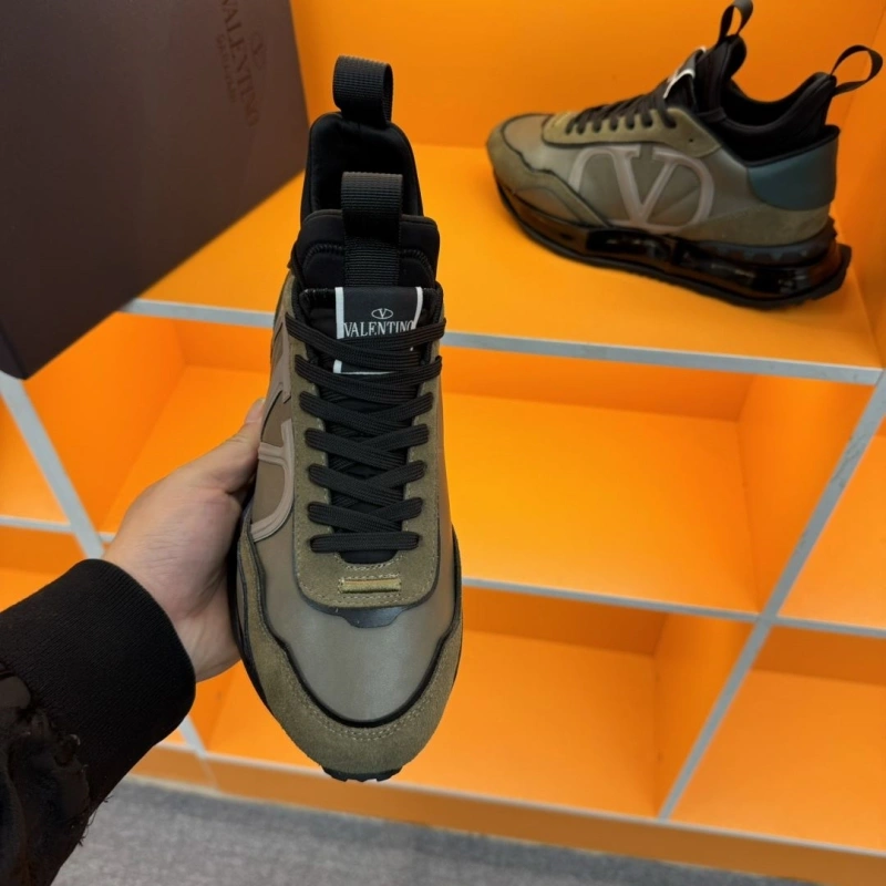 GoAnywhere Vxlxntino Sneakers 232942