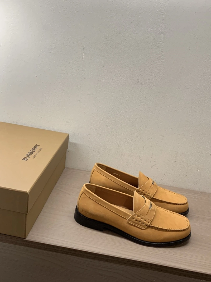 Minimalist Bxrbxrry Leather Shoes 115629