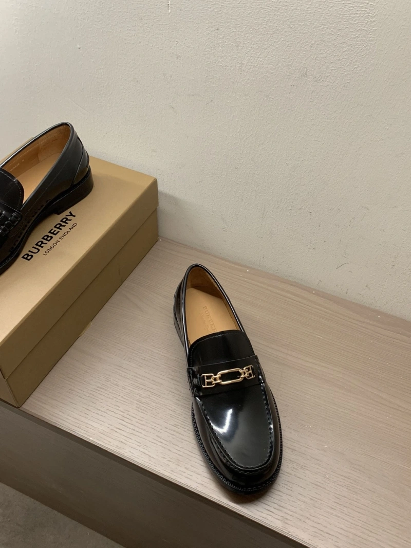 Unique Bxrbxrry Leather Shoes 115627