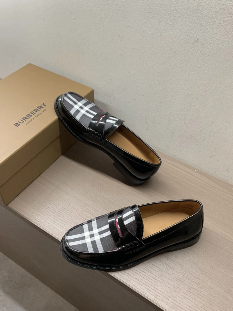 Functional Bxrbxrry Leather Shoes 115621