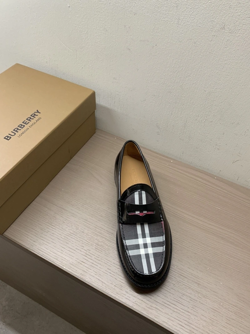 Functional Bxrbxrry Leather Shoes 115621